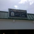 Bee-Stro Café